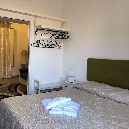La Petite Apartment *